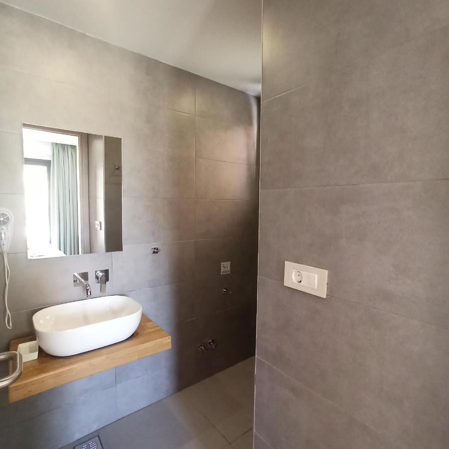 Trianon Studios Τσιλιβί Εξωτερικό φωτογραφία